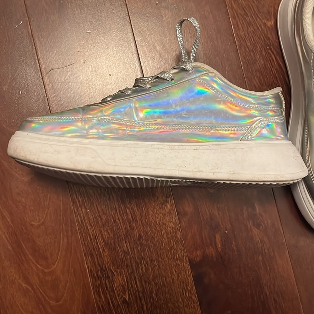 ⭐️ Shiny silver sneakers- size 37 - Picture 7 of 7